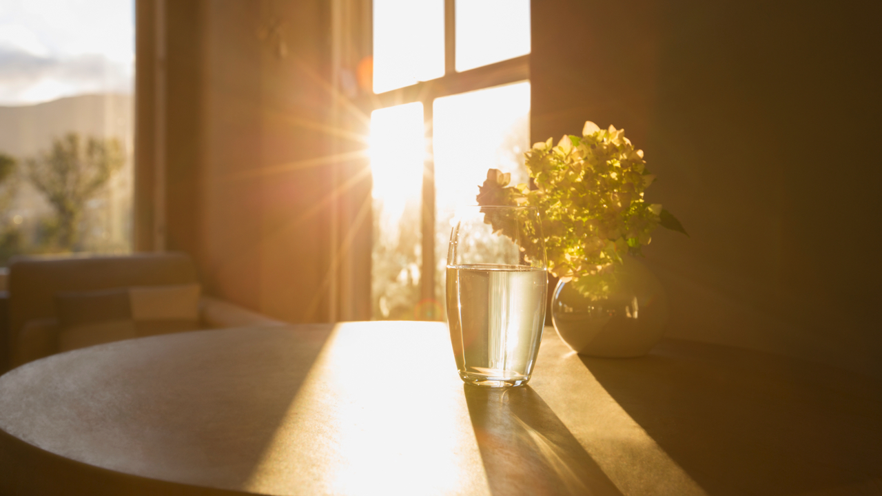 natural-light-in-your-student-bedroom-to-be-productive sunlight-will-make-your-university-work-easier