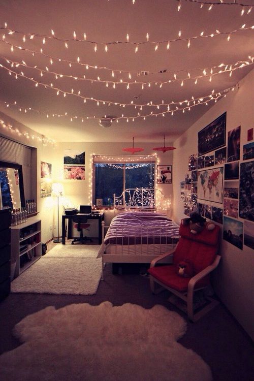creative-fairy-lights-student-accommodation student-room-fairy-lights
